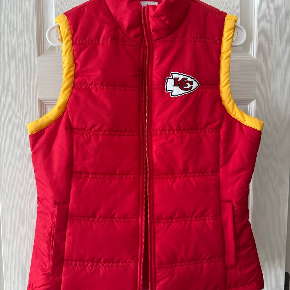 NFL Kansas City Chiefs Red Yellow Quilted Puffer Vest